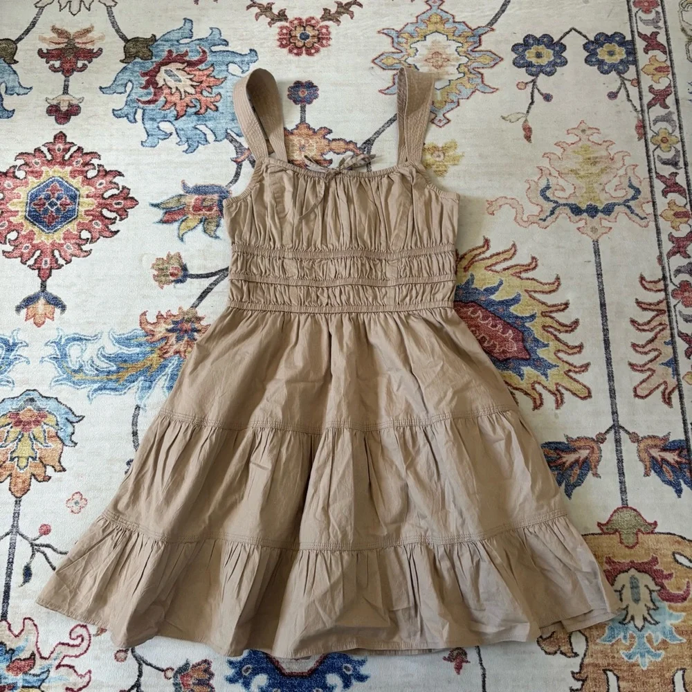 Aritzia Sunday Best Martine Poplin Dress in Fluent Taupe Size Small Mini Dress - Picture 2 of 11